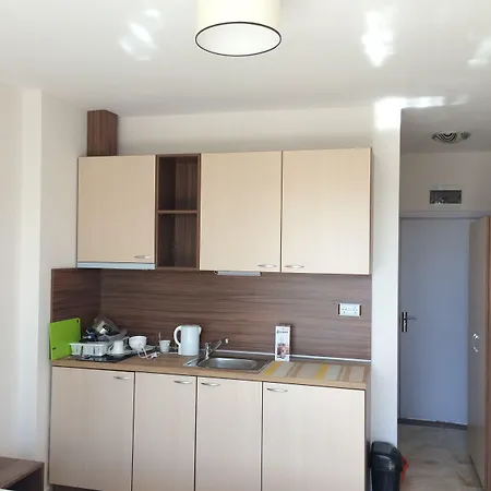 Aparthotel Palm Deluxe Sluneční pobřeží