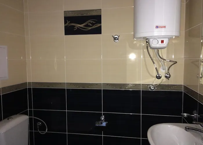 Palm Deluxe Апартхотел Слънчев бряг