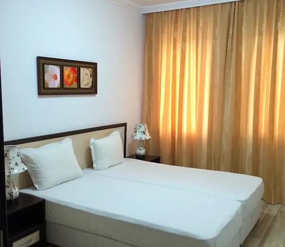 Palm Deluxe Апартхотел 4*