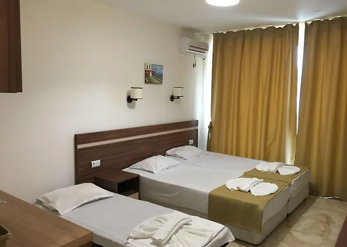 Palm Deluxe Apartmanhotel Napospart