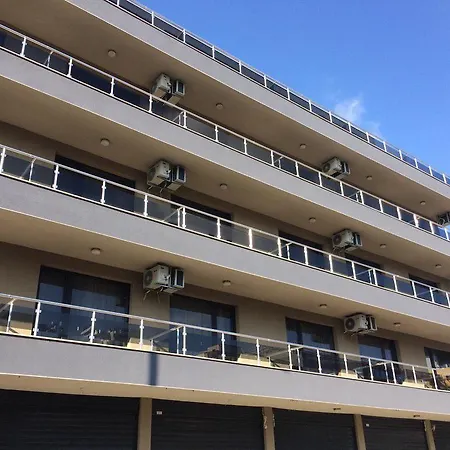 Palm Deluxe Apartmanhotel