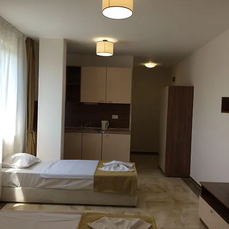 Palm Deluxe Sunny Beach